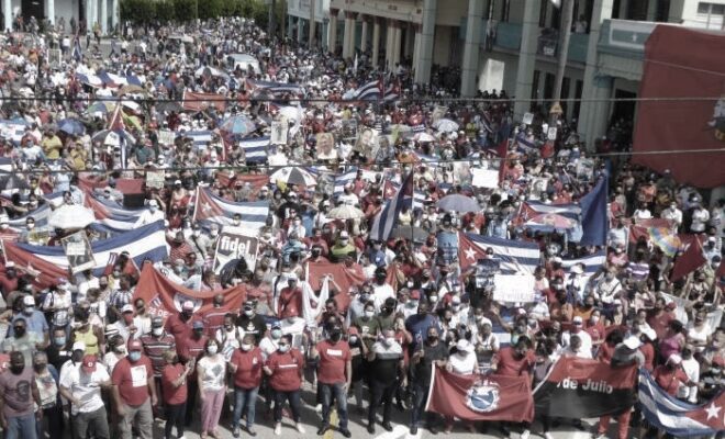 manifestazioni cuba socialista